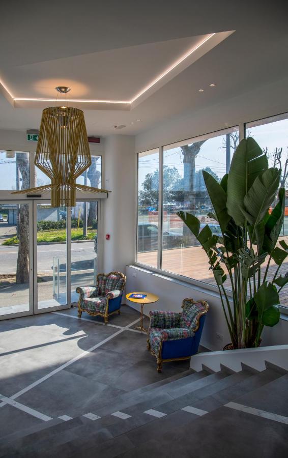 One Design Hotel Ρίμινι Εξωτερικό φωτογραφία