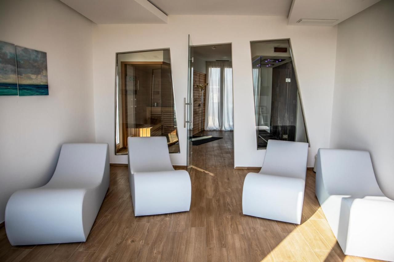 One Design Hotel Ρίμινι Εξωτερικό φωτογραφία