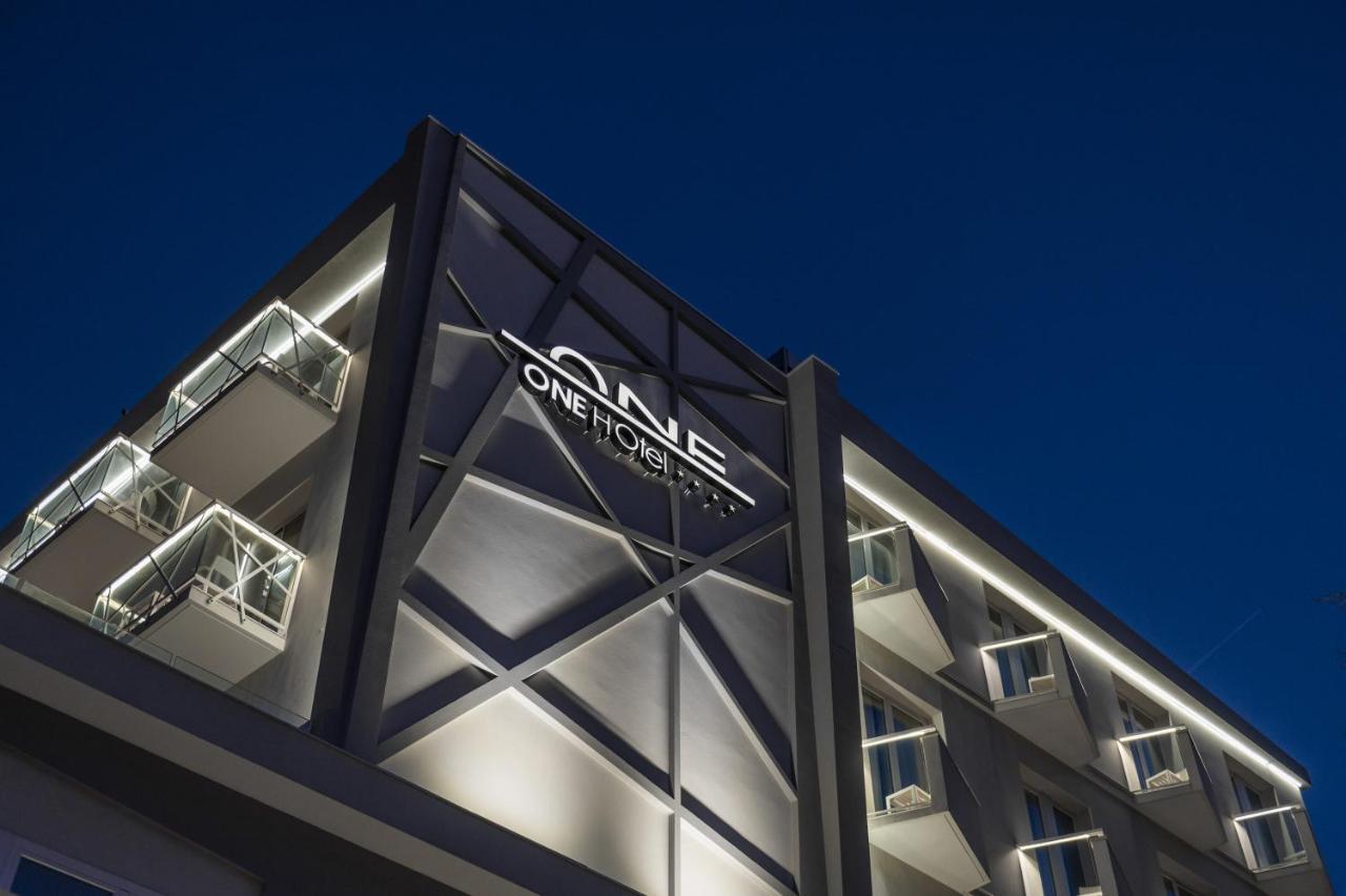 One Design Hotel Ρίμινι Εξωτερικό φωτογραφία